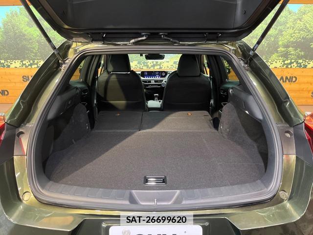 Lexus UX 2019-09 7816268-9