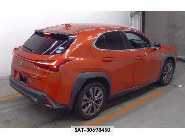 Lexus UX 2019-07 7816650-1