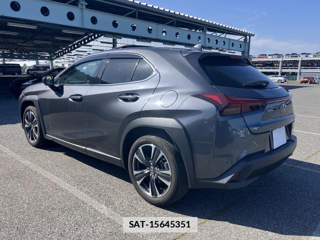 Lexus UX 2023-08 7817964-1