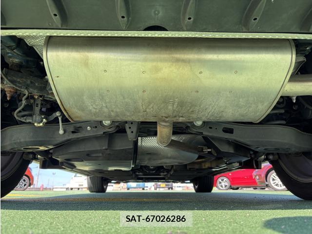 Lexus UX 2018-11 7819927-14