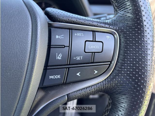 Lexus UX 2018-11 7819927-6