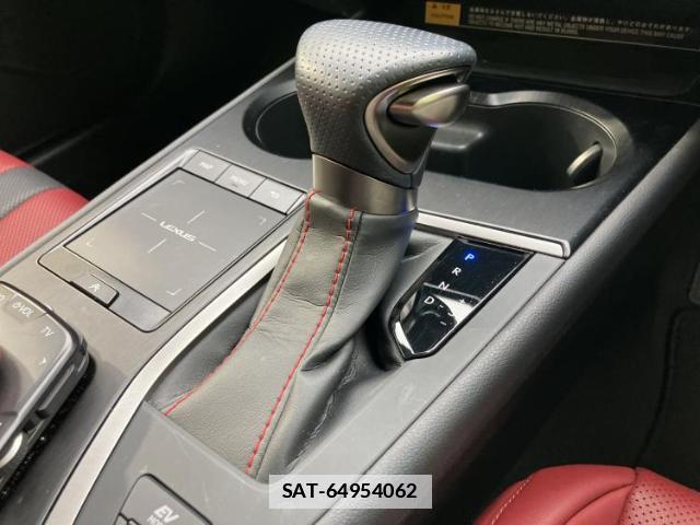 Lexus UX 2020-06 7822054-17