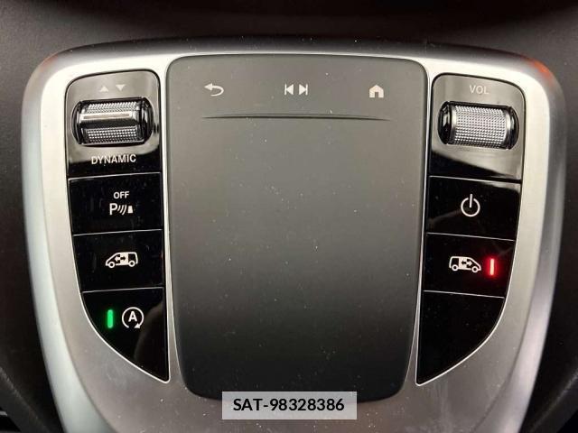Mercedes Benz V-CLASS 2024-05 7811707-7