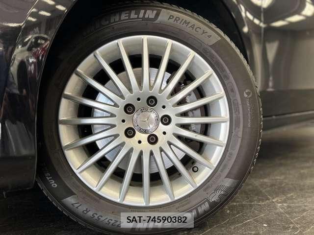 Mercedes Benz V-CLASS 2018-07 7823266-11