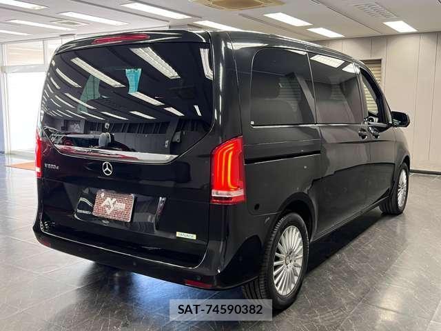 Mercedes Benz V-CLASS 2018-07 7823266-19