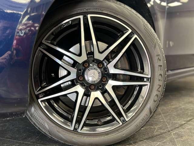Mercedes Benz V-CLASS 2017-07 7823274-11