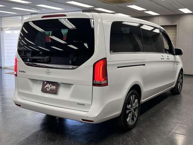 Mercedes Benz V-CLASS 2017-01 7823276-19