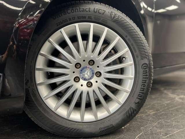 Mercedes Benz V-CLASS 2015-12 7823289-11