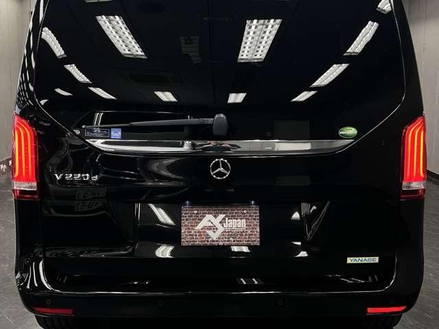 Mercedes Benz V-CLASS 2015-12 7823289-16