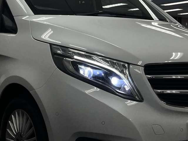 Mercedes Benz V-CLASS 2017-05 7823290-13