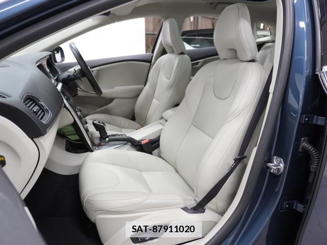 Volvo V40 2019-12 7813724-12