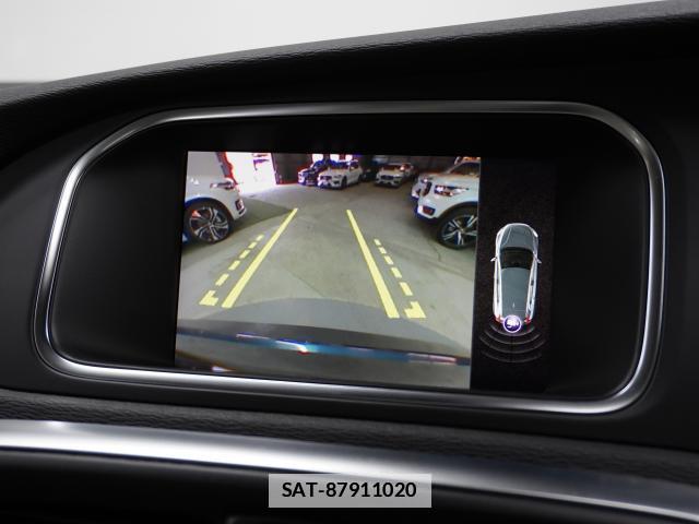 Volvo V40 2019-12 7813724-6