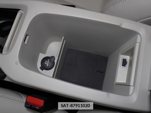 Volvo V40 2019-12 7813724-9