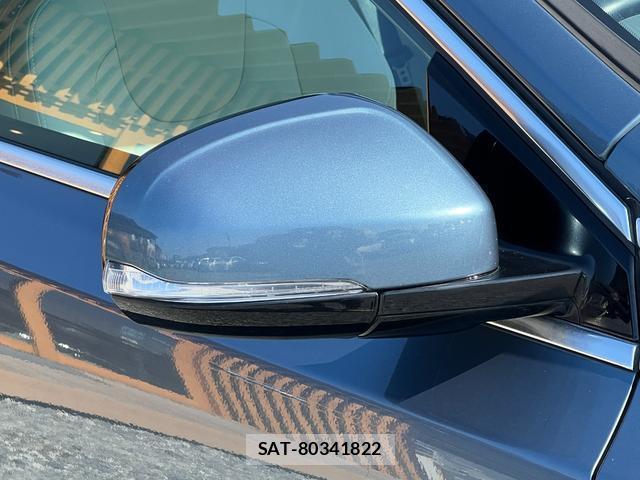 Volvo V40 2014-03 7813799-10