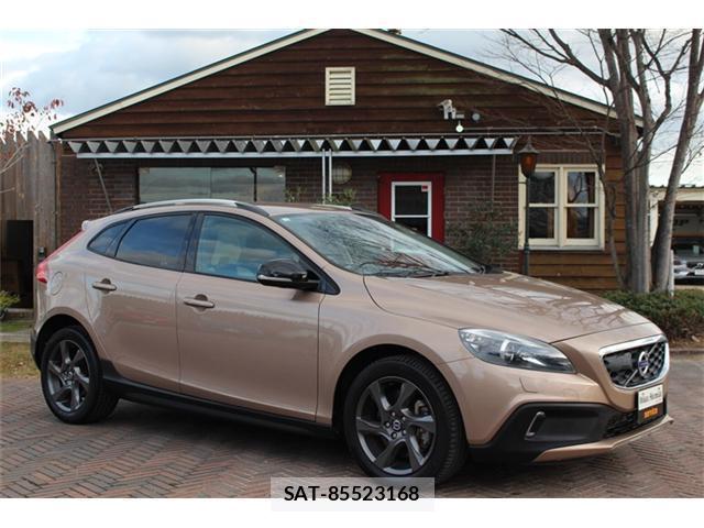 Volvo V40 2014-08 7817459-0