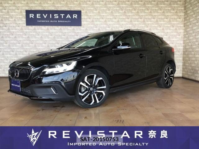 Volvo V40 2019-02 7817835-0