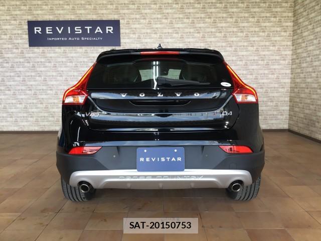 Volvo V40 2019-02 7817835-3