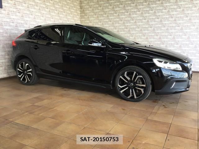 Volvo V40 2019-02 7817835-7