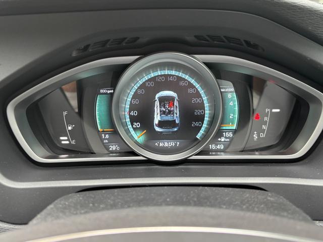 Volvo V40 2015-09 7818174-3