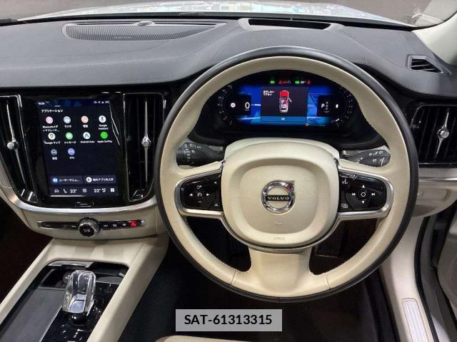 Volvo V60 2023-03 7811752-2