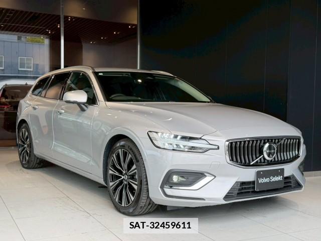 Volvo V60 2025-09 7812248-0