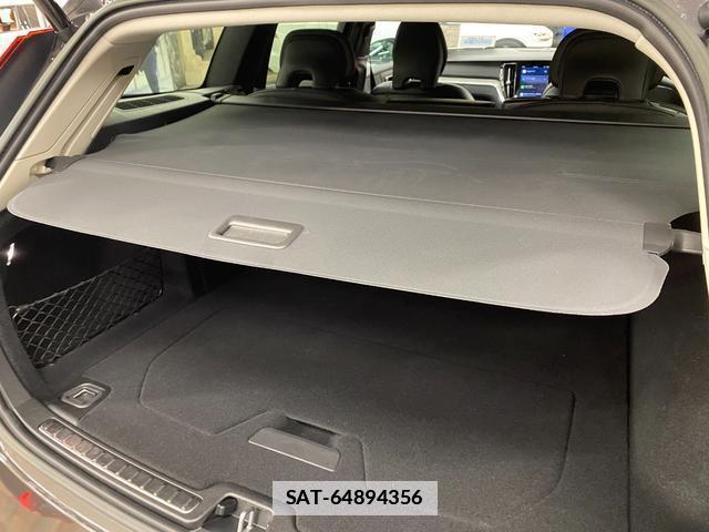 Volvo V60 2024-05 7812444-10