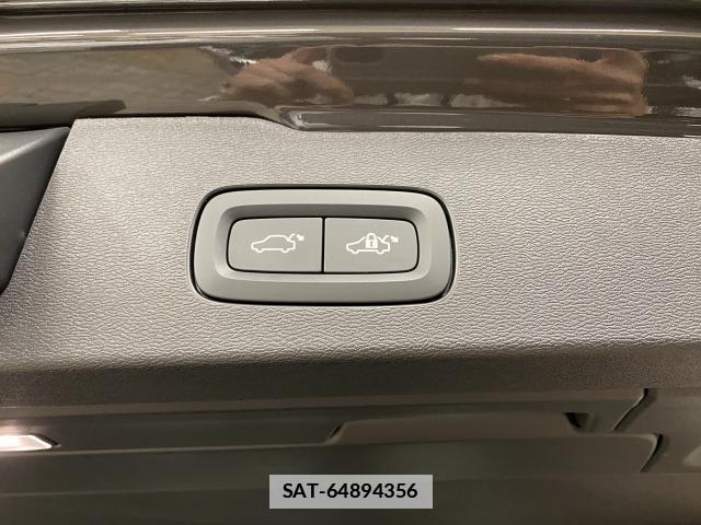 Volvo V60 2024-05 7812444-11