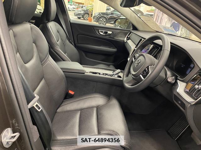 Volvo V60 2024-05 7812444-3