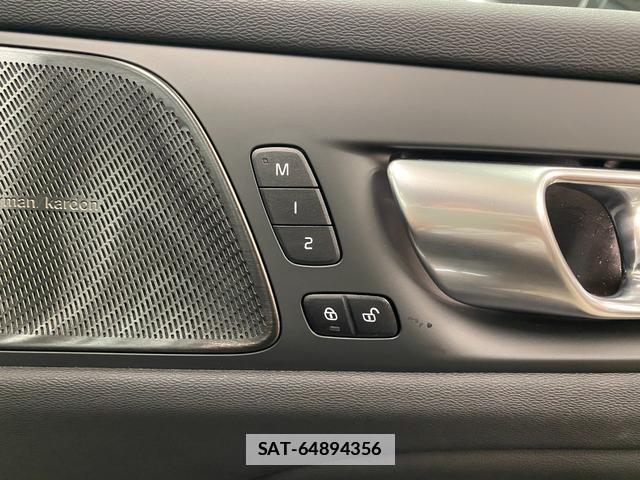 Volvo V60 2024-05 7812444-5