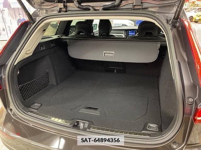 Volvo V60 2024-05 7812444-6