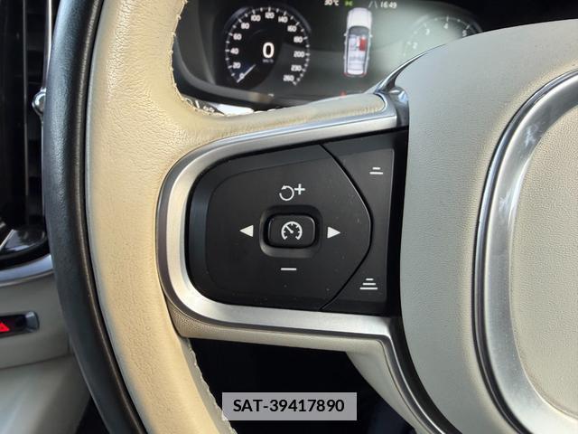 Volvo V60 2019-06 7812705-1