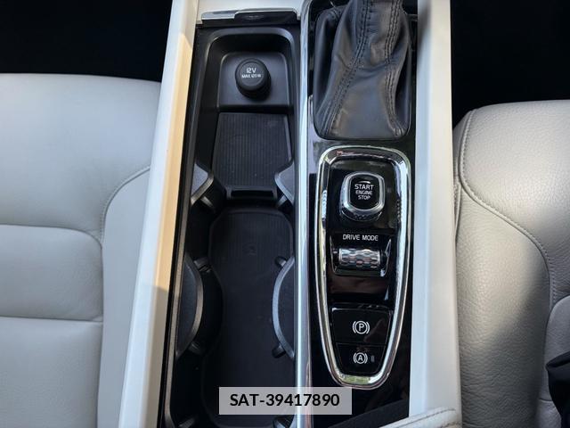 Volvo V60 2019-06 7812705-5