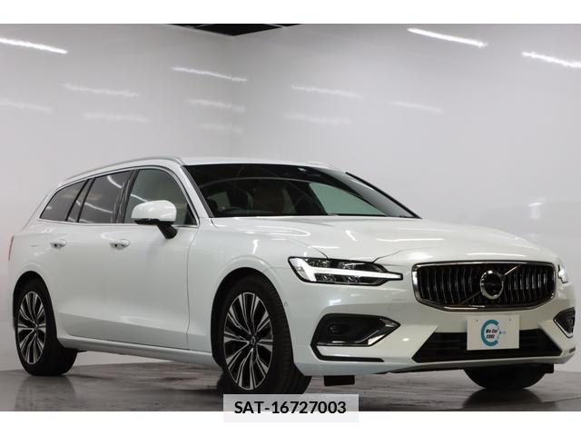 Volvo V60 2022-10 7813693-0