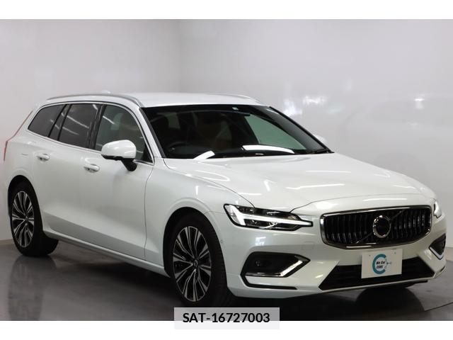 Volvo V60 2022-10 7813693-4