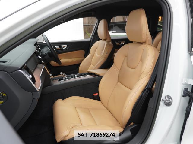 Volvo V60 2022-08 7813722-13