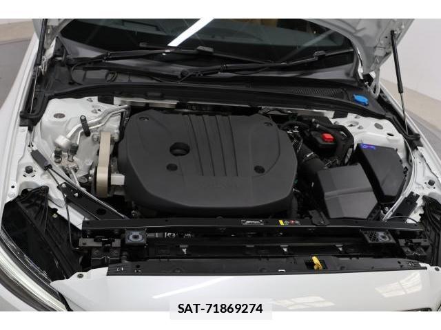 Volvo V60 2022-08 7813722-17
