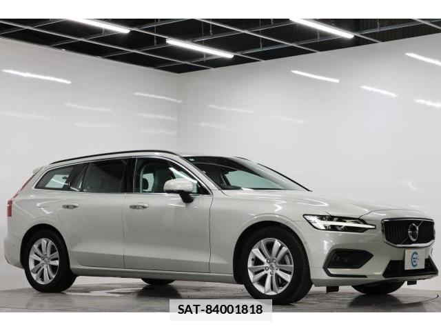 Volvo V60 2022-04 7813736-0