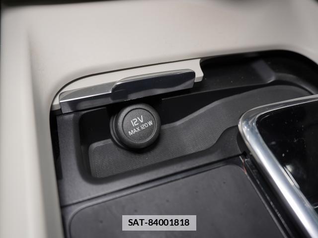 Volvo V60 2022-04 7813736-10