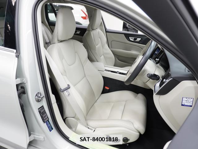 Volvo V60 2022-04 7813736-11