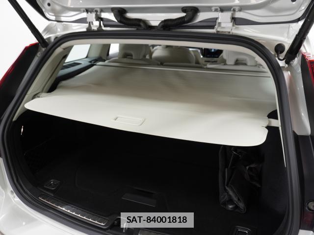 Volvo V60 2022-04 7813736-15