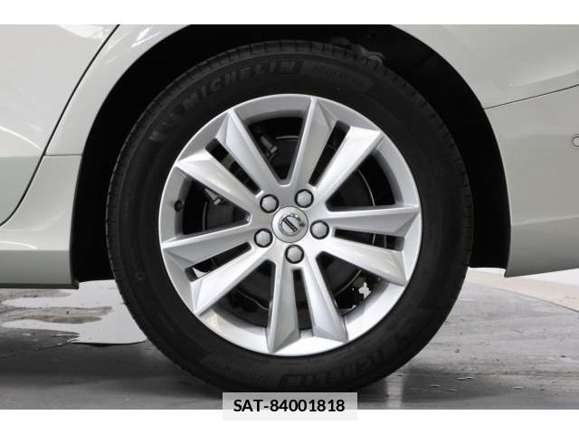 Volvo V60 2022-04 7813736-19