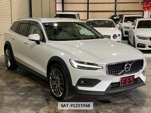 Volvo V60 2020-05 7814098-1
