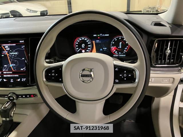 Volvo V60 2020-05 7814098-15