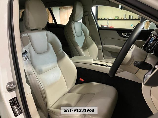 Volvo V60 2020-05 7814098-7