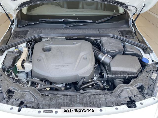 Volvo V60 2015-07 7814645-7