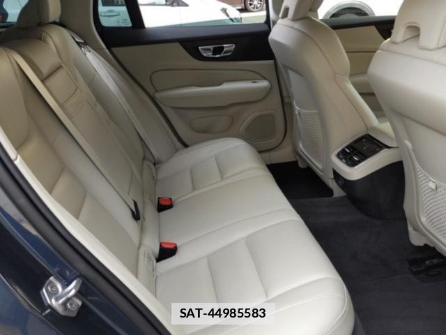 Volvo V60 2021-11 7817256-5