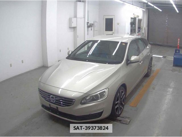 Volvo V60 2017-05 7817277-0