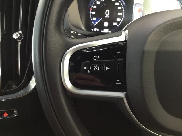 Volvo V60 2021-06 7817856-15