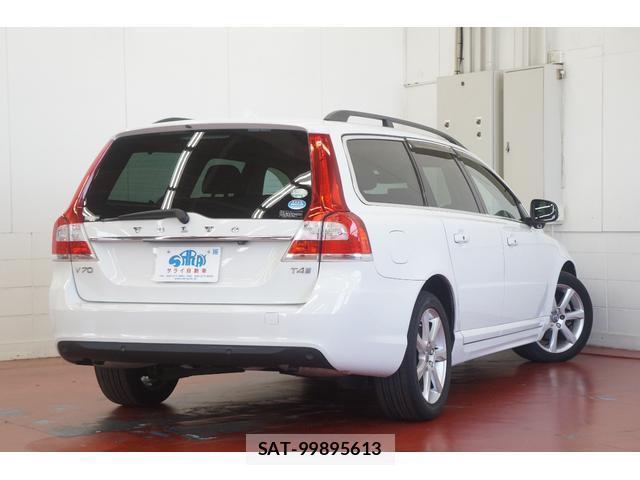Volvo V70 2016-12 7813568-4