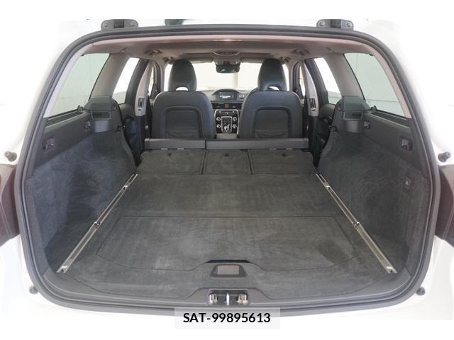 Volvo V70 2016-12 7813568-9